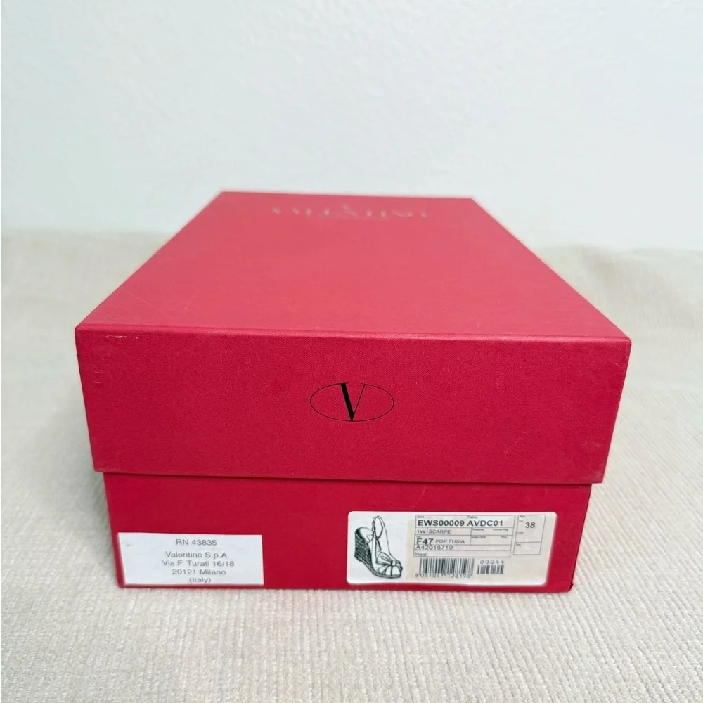 Valentino Garavani Fuchsia Patent Bow Wedge Sandals EU 38 US 8 Box